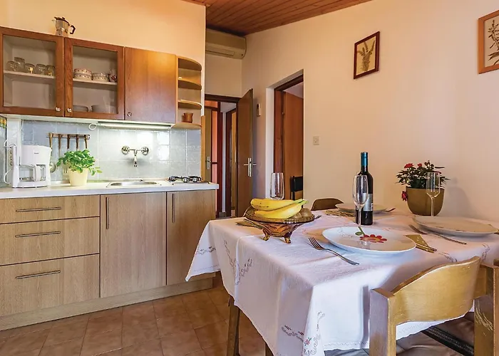 Lägenhet Pomer Cr Pula