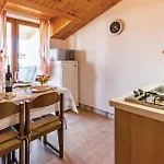 Apartment Pomer Cr